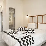 Sunrise Rent Apartment Amoudi