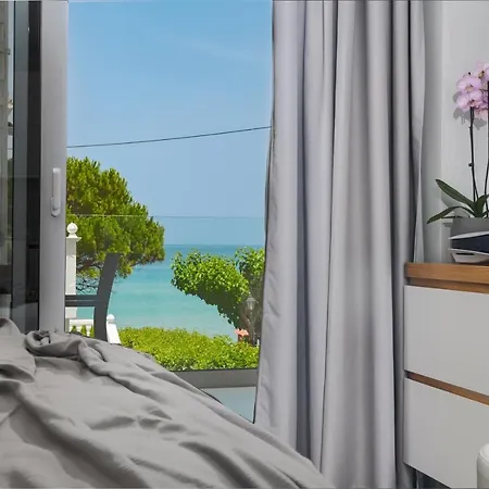 Sunrise Rent *
