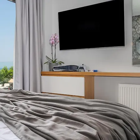Sunrise Rent *