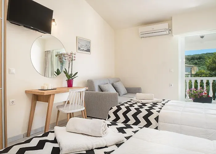 Sunrise Rent * Amoudi