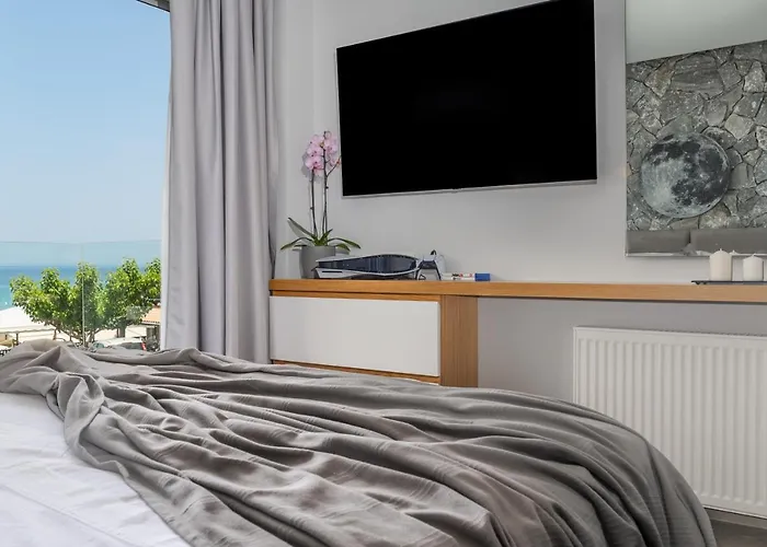 Sunrise Rent *